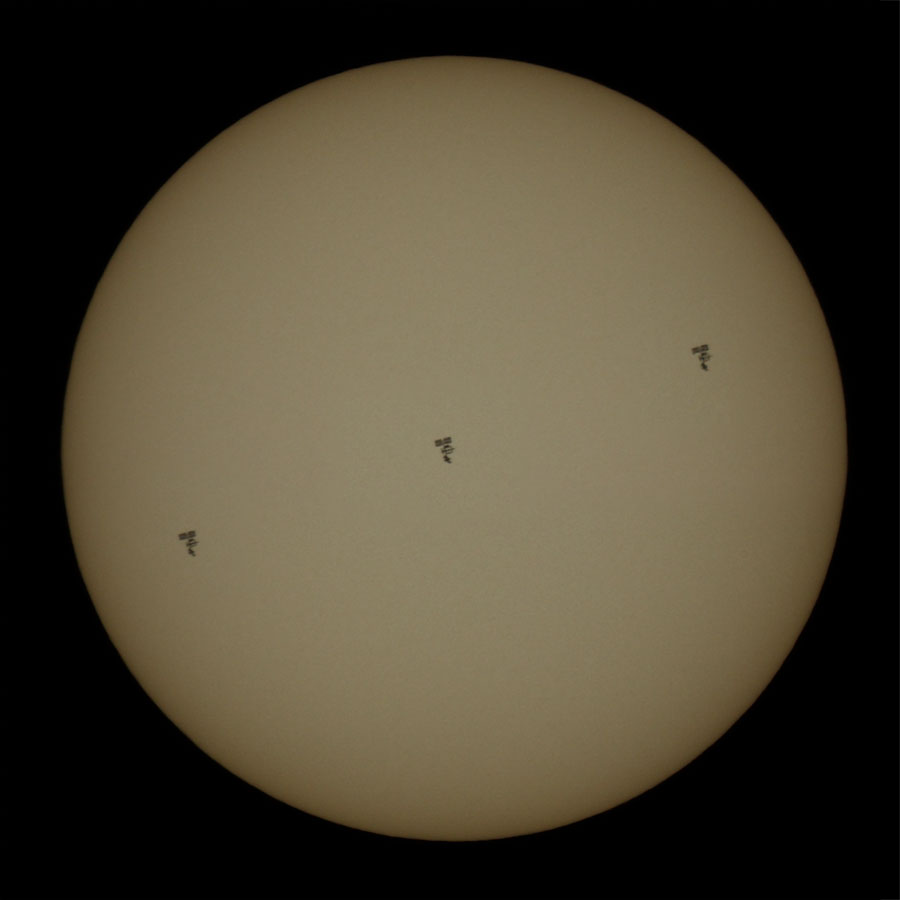 Transito de la ISS por delante del Sol